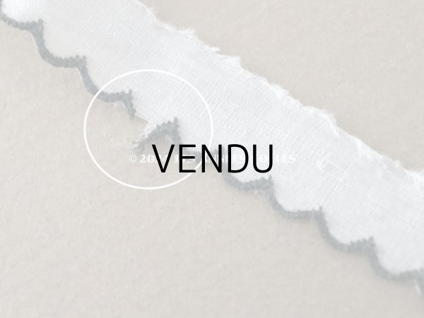 画像9: アンティーク スカラップトリム 刺繍入り ホワイト&ブラック 1.3cm幅  (9)