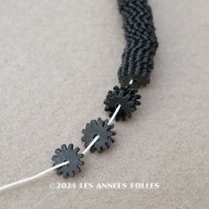 画像: アンティーク ゼラチン製 スパンコール 花 フラワー 5mm 黒 200ピースのセット