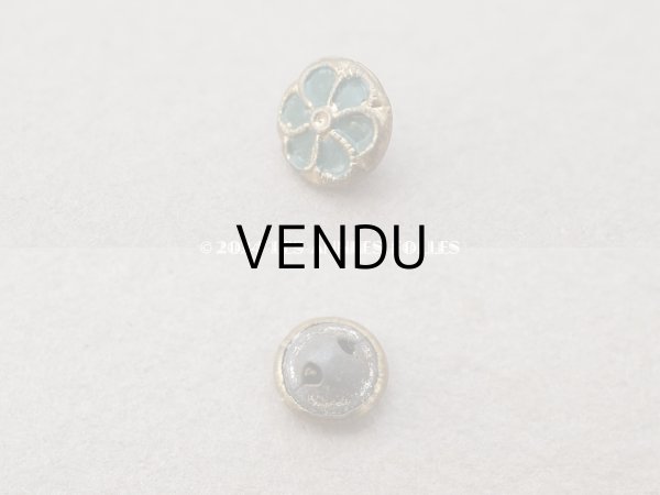 画像2: アンティーク 極小 エナメルボタン 花 6mm  (2)