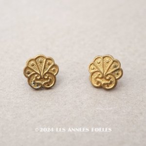 画像: アンティーク メタルボタン 貝殻 9×8.5mm 2ピースのセット 
