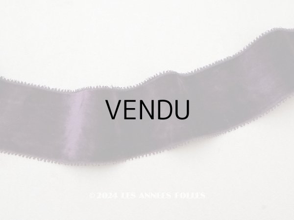 画像1: アンティーク ピコット付き シルク製 ベルベットリボン 1.74m 6cm幅 紫 (1)
