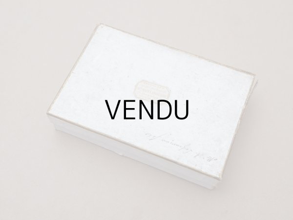 画像15: 1892年 アンティーク オリジナルボックス入り バテムのドラジェボックス ピンクのリボン&レースペーパー (15)