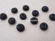 画像5: アンティーク 8~9mm シルク製 くるみボタン 渦巻き 極小 黒 11ピースのセット (5)