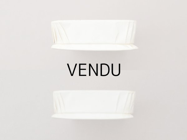 画像6: アンティーク  ドラジェのお菓子箱 アイボリー BAPTEME 薔薇のガーランド  (6)