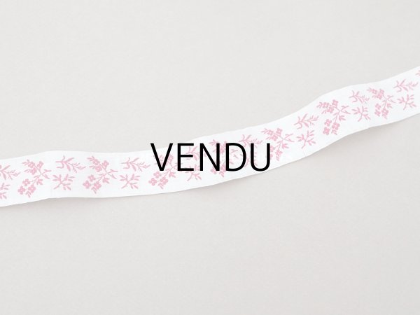 画像2: 19世紀末 アンティーク 花模様 ジャガード織リボン 87cm 2.4cm幅   (2)