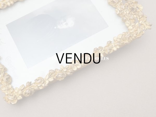 画像7: 【クリスマスセール2024対象外】19世紀末 アンティーク  ブロンズ製 フォトフレーム  薔薇とリボンのガーランド (7)