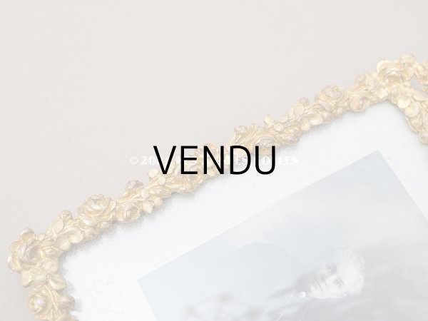 画像6: 【クリスマスセール2024対象外】19世紀末 アンティーク  ブロンズ製 フォトフレーム  薔薇とリボンのガーランド (6)