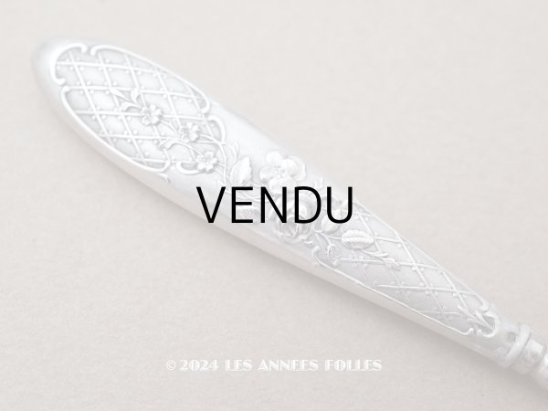 画像3: 【クリスマスセール2024対象外】アンティーク シルバー製 薔薇のかぎ針 クロシェ  (3)