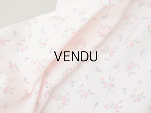画像5: 未使用 アンティーク 小さな薔薇模様 薄手のコットンファブリック ベビーピンク 幅75cm×長さ85〜90cm (5)