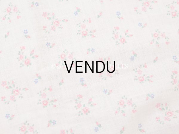 画像3: 未使用 アンティーク 小さな薔薇模様 薄手のコットンファブリック ベビーピンク 幅75cm×長さ85〜90cm (3)