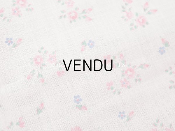 画像4: 未使用 アンティーク 小さな薔薇模様 薄手のコットンファブリック ベビーピンク 幅75cm×長さ85〜90cm (4)