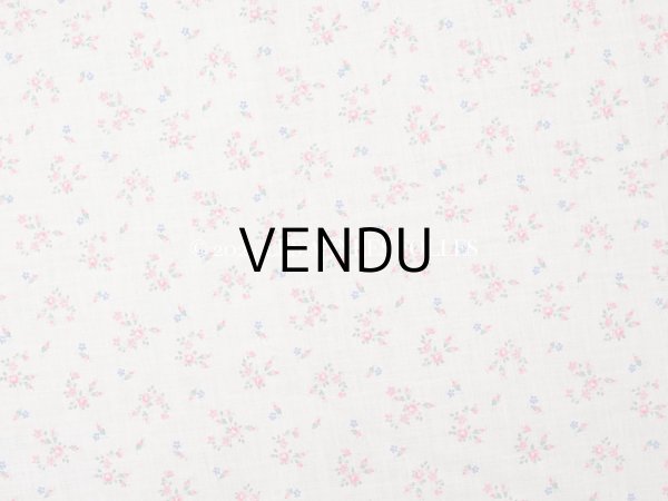 画像6: 未使用 アンティーク 小さな薔薇模様 薄手のコットンファブリック ベビーピンク 幅75cm×長さ85〜90cm (6)