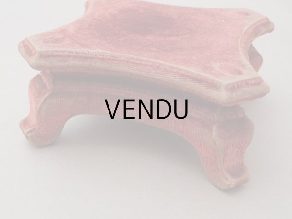 画像9: アンティーク ベルベットの台座 脚付き グレナディンレッド (9)