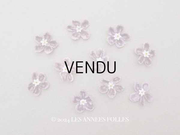 画像1: アンティーク 布花 ベルベットの花びら 9〜10ピースのセット グレイッシュパープル 18mm (1)