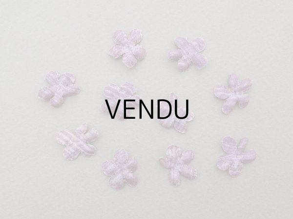 画像3: アンティーク 布花 ベルベットの花びら 9〜10ピースのセット グレイッシュパープル 18mm (3)