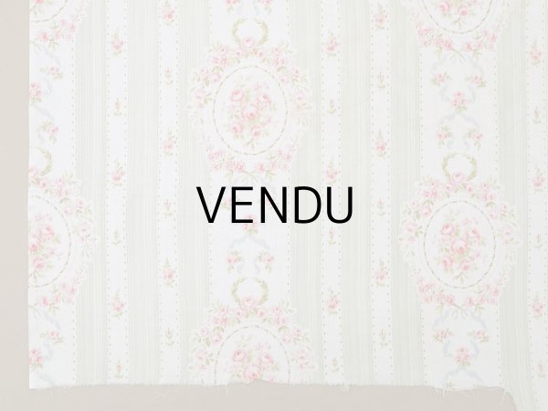 画像7: アンティーク  薔薇のメダイヨン ファブリック 79×91cm (7)