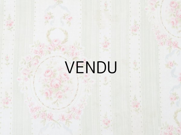 画像12: アンティーク  薔薇のメダイヨン ファブリック 79×91cm (12)