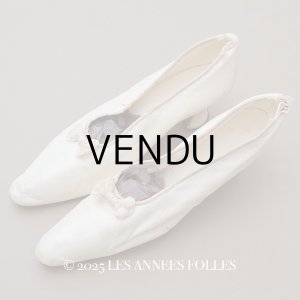 画像: ＊蚤の市＊アンティーク ウエディングシューズ ルーブル百貨店