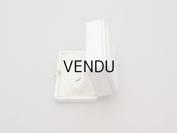 画像5: アンティーク 初聖体のジュエリーボックス 金彩入り オフホワイト (5)