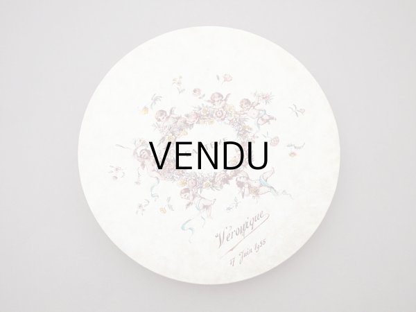 画像3: 1955年 アンティーク 天使＆薔薇のリース バテムのお菓子箱 (M) (3)