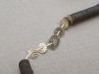画像2: 1900年頃 アンティーク ゼラチン製  スパンコール ソレイユ 5mm シルバー&シャンパンゴールド 約400ピースのセット ダブルフェイス  (2)