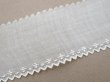 画像2: アンティーク スカラップレース 刺繍入り コットンオーガンジー 4.8cm幅 4.95m (2)