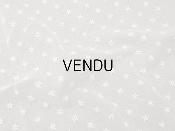 画像4: アンティーク  花の刺繍入り オーガンジー 44×45cm (4)