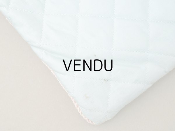 画像23: アンティーク ハンキーケース モノグラム＆草花のホワイトワーク ハンカチ用ポシェット シルクサテン＆レース  (23)