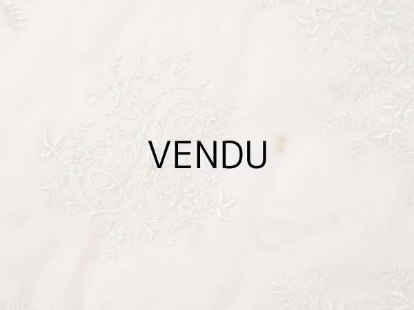 画像6: アンティーク ハンキーケース モノグラム＆草花のホワイトワーク ハンカチ用ポシェット シルクサテン＆レース  (6)