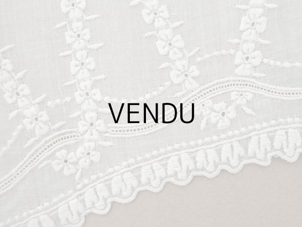 画像7: 1900年頃 アンティーク 幅広レース ホワイトワーク 花刺繍 22cm幅  (7)