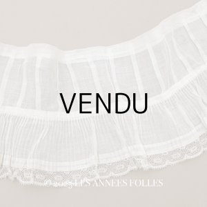 画像: 1900年頃 アンティーク 幅広 ドレスの裾  プリーツ入り レース付き 2.9m 幅18cm