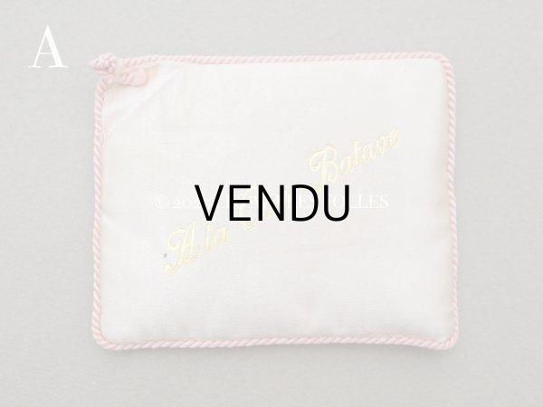 画像3: アンティーク  シルク製 サシェ 香り袋 小さなクッション パウダーピンク - A LA COUR BATAVE - (3)