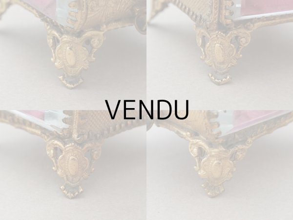 画像7: アンティーク 懐中時計 & ジュエリーボックス ワインレッドのシルク製クッション (7)