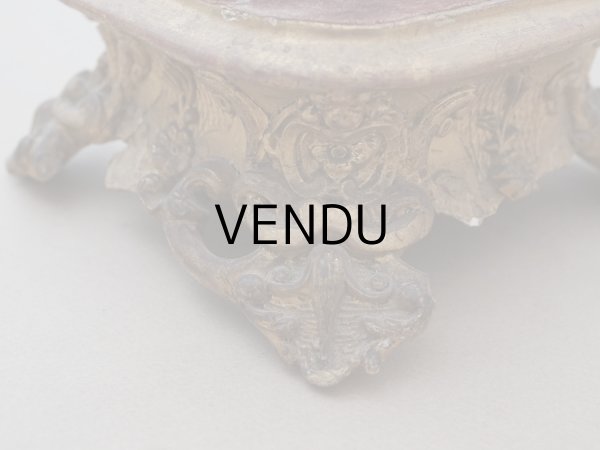 画像5: 19世紀 アンティーク ロカイユ装飾の台座 チョコレートブラウンのベルベット (5)