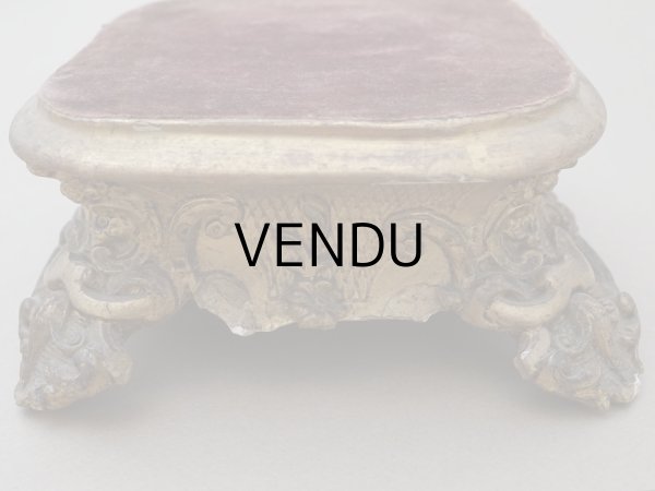 画像6: 19世紀 アンティーク ロカイユ装飾の台座 チョコレートブラウンのベルベット (6)