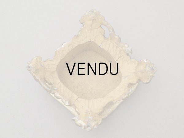 画像11: 19世紀 アンティーク ロカイユ装飾の台座 チョコレートブラウンのベルベット (11)