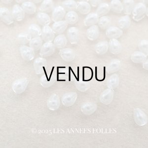 画像: アンティーク スフレビーズ ドロップ型 極小 クリア 3×3.5mm 吹きガラス製ビーズ 20g