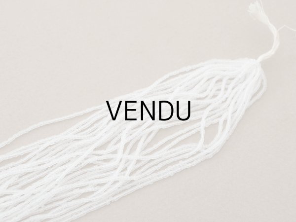 画像3: アンティーク 半透明 シードビーズ ホワイト ガラスビーズ (3)