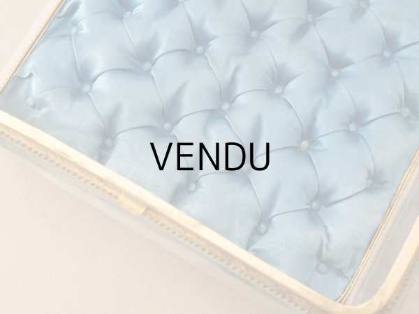 画像7: 19世紀中頃 アンティーク 大きなジュエリーケース スモーキーブルーのシルククッション 20.2×17.5cm (7)