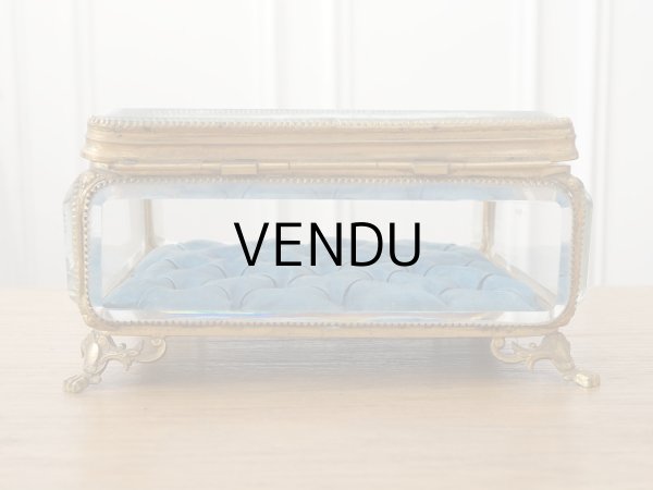 画像12: 19世紀中頃 アンティーク 大きなジュエリーケース スモーキーブルーのシルククッション 20.2×17.5cm (12)