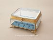 画像1: 19世紀中頃 アンティーク 大きなジュエリーケース スモーキーブルーのシルククッション 20.2×17.5cm (1)