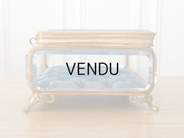 画像13: 19世紀中頃 アンティーク 大きなジュエリーケース スモーキーブルーのシルククッション 20.2×17.5cm (13)