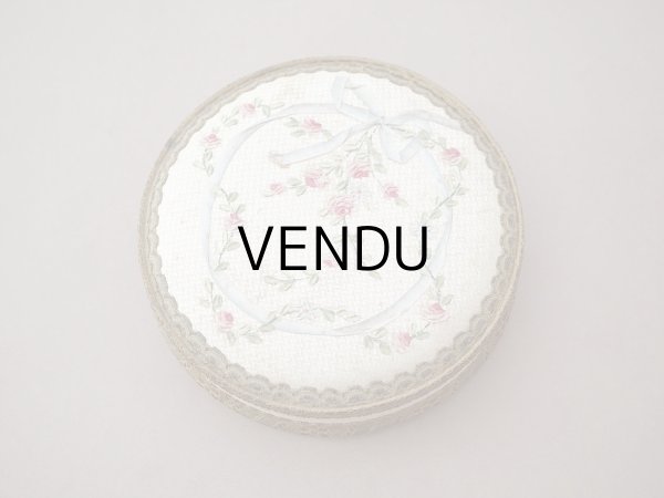 画像3: ＊蚤の市＊アンティーク 薔薇＆リボンのガーランドのお菓子箱  (3)