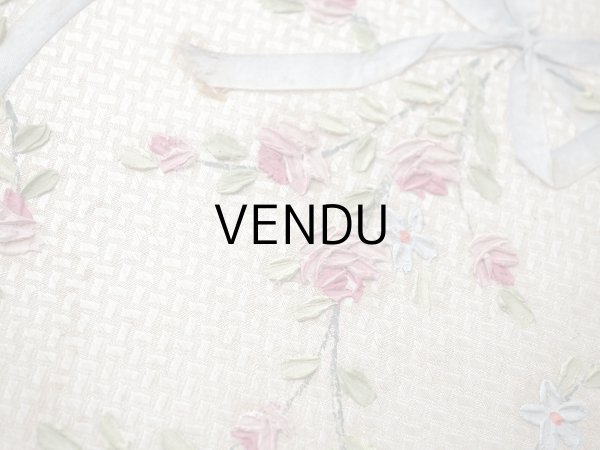 画像5: ＊蚤の市＊アンティーク 薔薇＆リボンのガーランドのお菓子箱  (5)