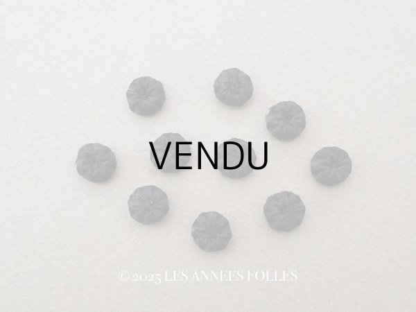 画像1: アンティーク ドール用 8mm シルク製 黒 くるみボタン 黒 極小 10ピースのセット (1)