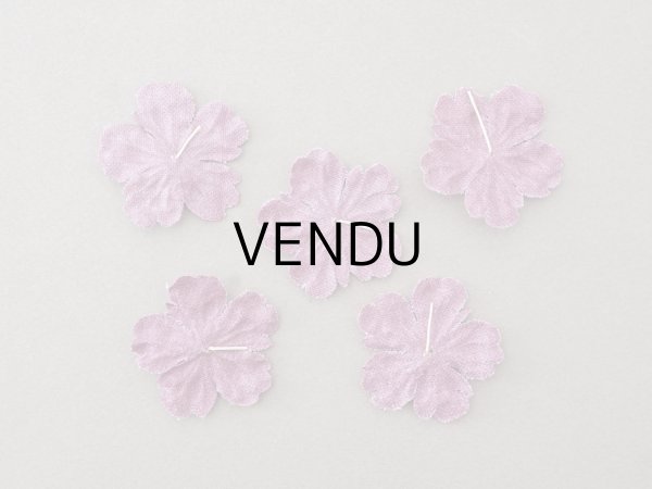 画像4: アンティーク 布花材料 ベルベットの花びら 花芯付き 5ピースのセット 約4cm 布花 ライラック色 (4)