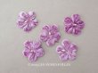 画像1: アンティーク 布花材料 ベルベットの花びら 花芯付き 5ピースのセット 約4.3cm 布花 ライラック色 (1)