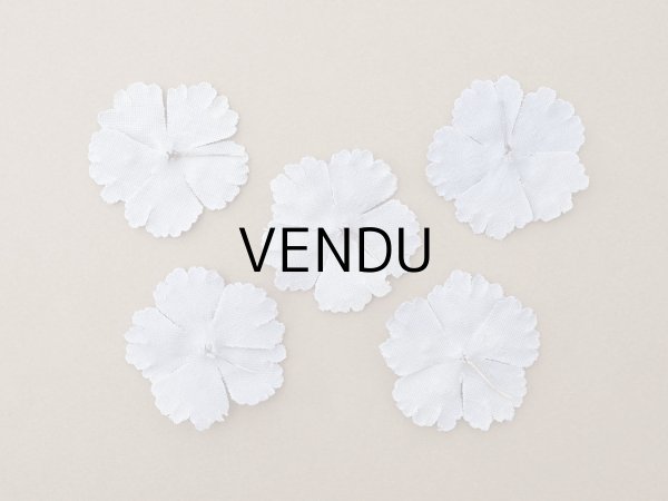 画像3: アンティーク 布花材料 ベルベットの花びら 花芯付き 5ピースのセット 約4.3cm  布花 グレイッシュパープル (3)