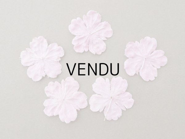 画像4: アンティーク 布花材料 ベルベットの花びら 花芯付き 5ピースのセット 約4cm 布花 ピンク (4)