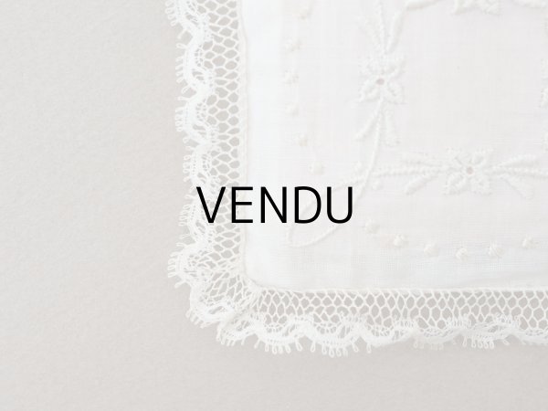 画像2: アンティーク  花刺繍のカバー付き シルク製 サシェ 香り袋 小さなクッション パウダーピンク  (2)